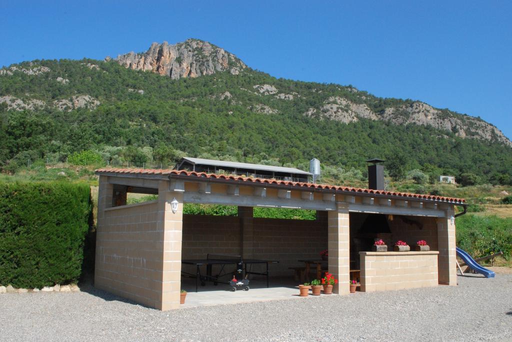 Cal Servero Peramola Exterior photo