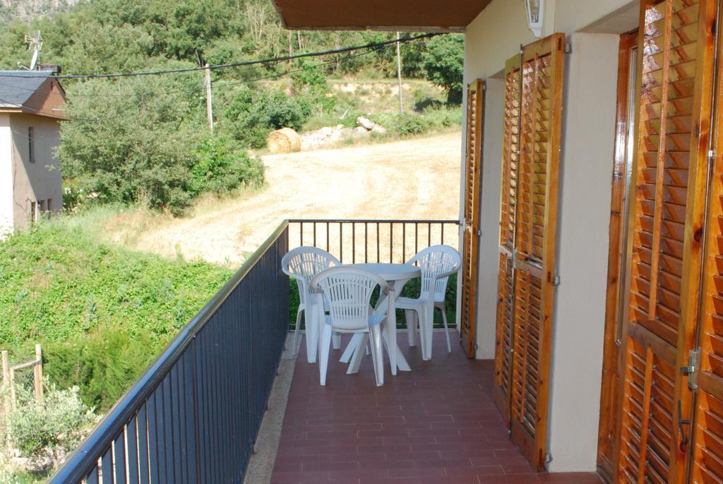 Cal Servero Peramola Exterior photo